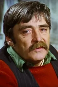 Retrato de İhsan Yüce