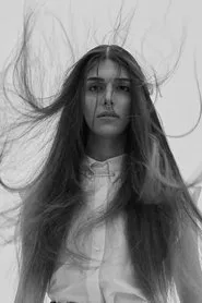 Retrato de İris Mozalar