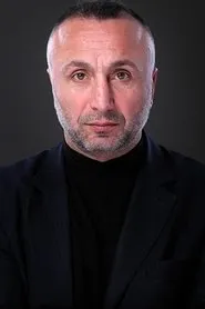 Retrato de Özaydin Akbaba