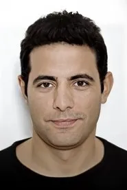 Retrato de Özgür Özgencer