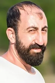 Retrato de Özkan Ayalp