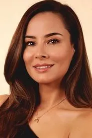 Foto de Özlem Conker como Narin Mercan