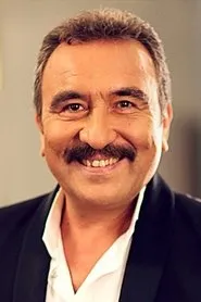 Ümit Besen en Islak Mendil