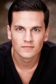 Retrato de Aaron Sidwell