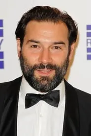 Retrato de Adam Buxton
