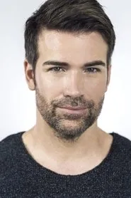 Adam Cardon en The Phoenix Rises