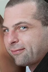 Retrato de Adam Gunner