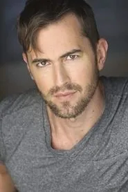 Retrato de Adam J. Yeend