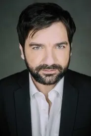 Foto de Adérito Lopes como Médico