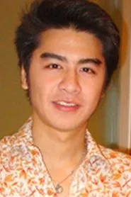 Retrato de Adisorn Athakrit