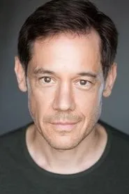 Retrato de Adrian Grove