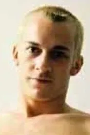 Retrato de Adrian Keys