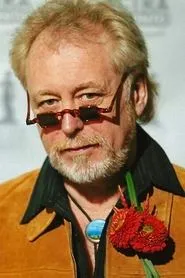 Retrato de Adrian Truss