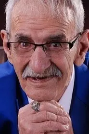 Retrato de Ahmad Pourmokhber