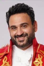 Akram Hosni en Monopoly (The Bank Of Luck)