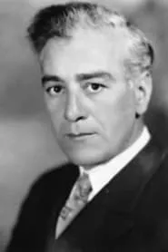 Al Ernest Garcia en Luces de la ciudad