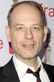 Retrato de Alain Bouzigues