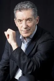 Retrato de Alain Duclos