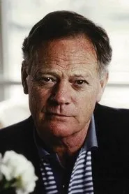 Retrato de Alan Cassell