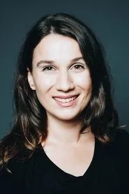 Retrato de Alayça Öztürk