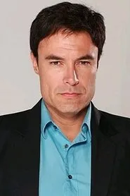 Foto de Alejandro López como El Súper Javi