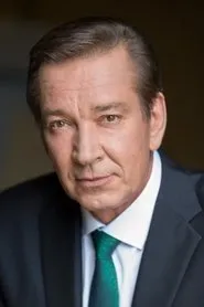 Aleksandr Averkov en Perro negro
