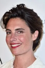 Alessandra Sublet en Suburbanos 2