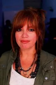 Alexandra Bianchi  Cruzado en Enmienda Estructural