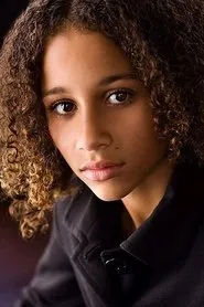 Retrato de Alexis Llewellyn