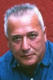 Alfonso Santagata en Astolfo