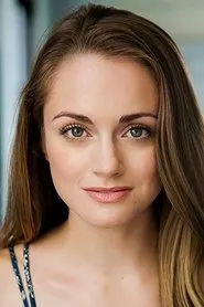 Ali Faulkner en Stars Fell Again