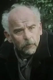 Allan Surtees en The Love-Girl and the Innocent