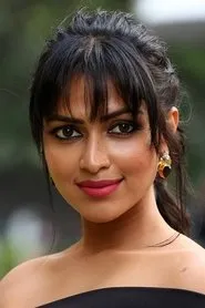Retrato de Amala Paul