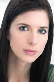 Foto de Amanda Adrienne interpretando a  en A Pity