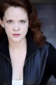 Foto de Amy Dudgeon como Emmy