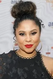 Retrato de Angela Yee