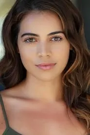 Angelique Rivera en The Crooked Man