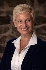 Anna Šteina en Escaping Riga