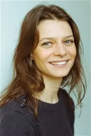 Anna Cervinka en El nuevo juguete