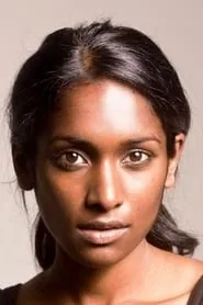 Retrato de Anneika Rose