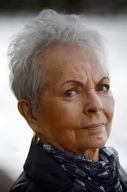 Foto de Anneli Sauli interpretando a Bar Owner en Un hombre sin pasado