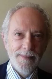 Antonio Caldeira Pires en Errar a Noite