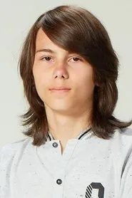 Retrato de Arda Adil Görgen