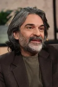 Foto de Ardalan Shojakave