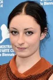 Arielle Holmes en A Hot Two Weeks: The Making of Heaven Knows What
