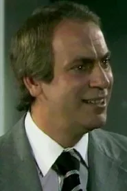 Retrato de Aris Tsiounis