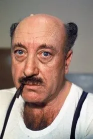 Armando Brancia en Fellini nel cestino