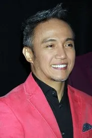 Retrato de Arnel Pineda