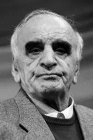 Retrato de Artavazd Peleshian