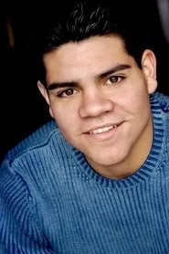 Arthur Santiago en El rey de California